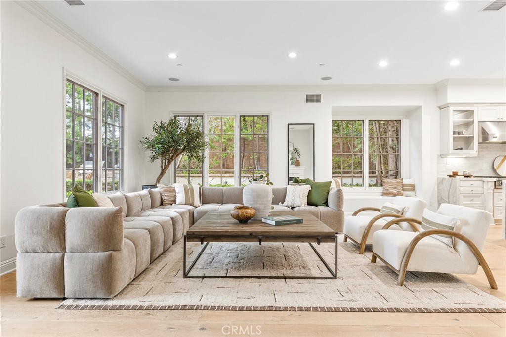 33 Canyon, Irvine CA 92603 - photo 5