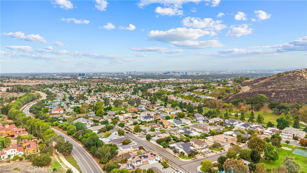 33 Canyon, Irvine CA 92603 - photo 37