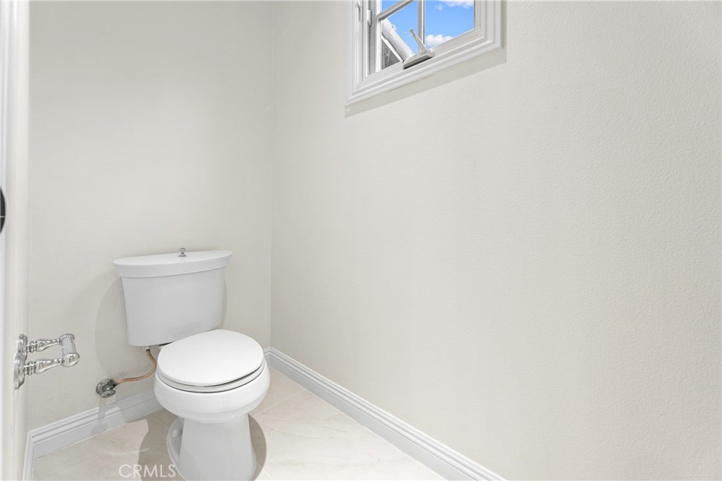 33 Canyon, Irvine CA 92603 - photo 47