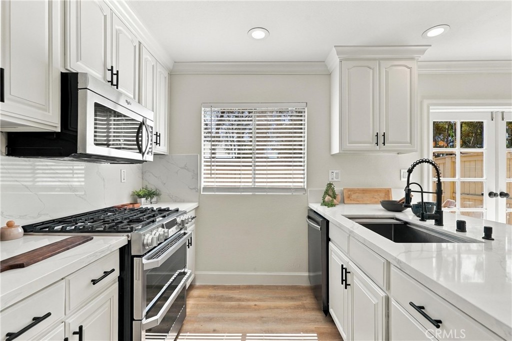 33 Fairside, Irvine CA 92614 - photo 16