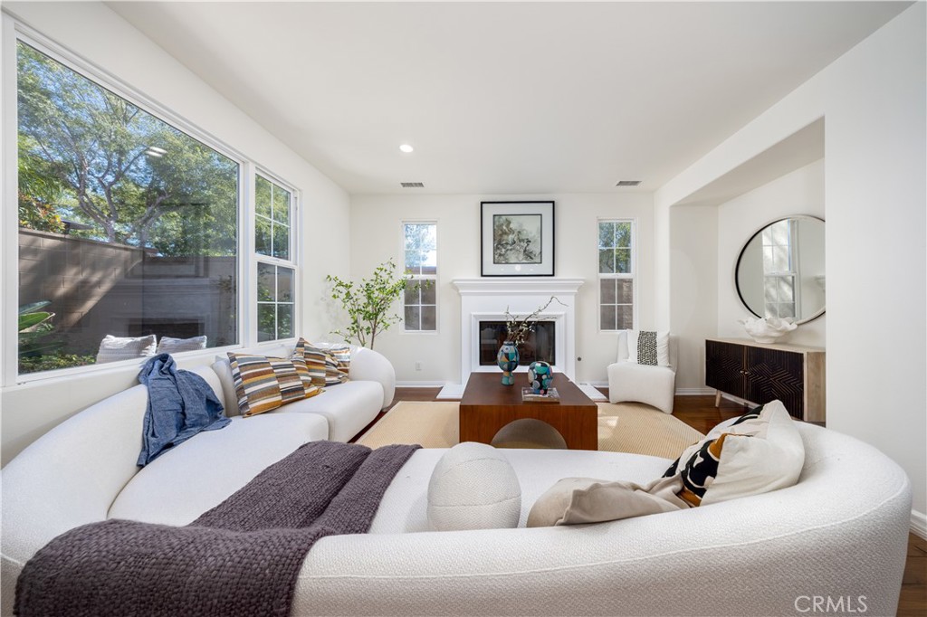 33 Grape Arbor, Irvine CA 92620 - photo 8