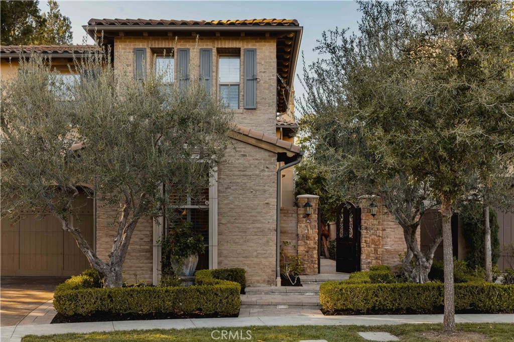33 Jasper, Irvine CA 92618 - photo 2