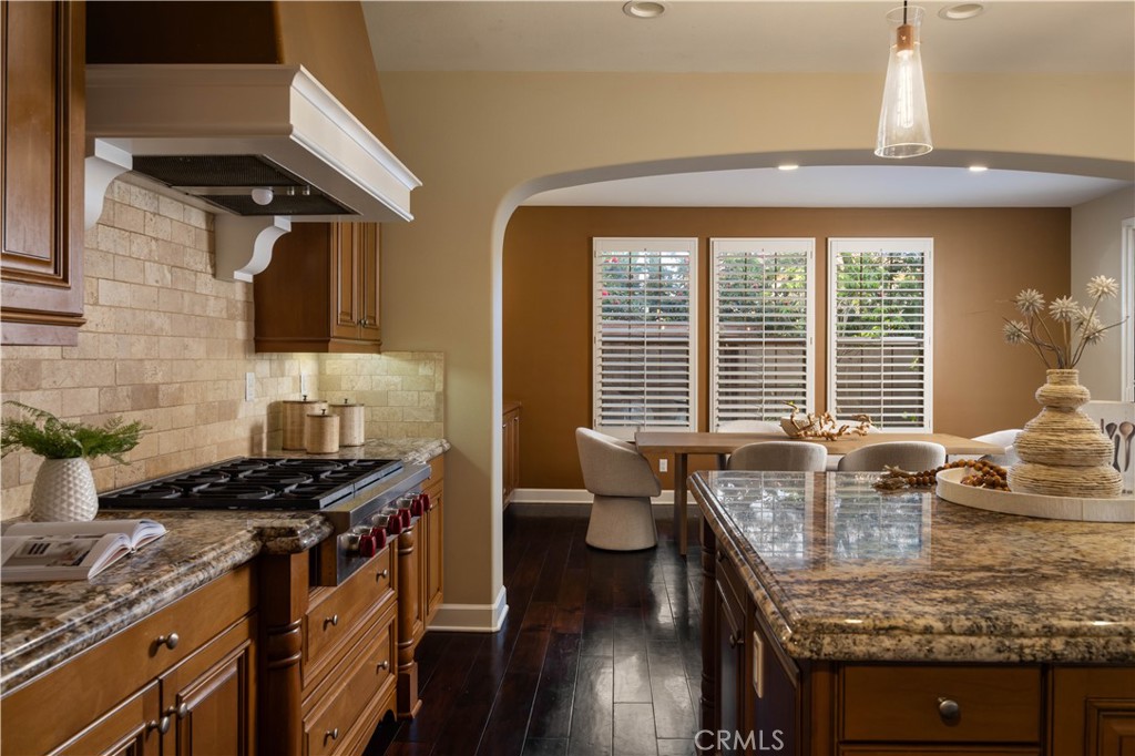 33 Jasper, Irvine CA 92618 - photo 9