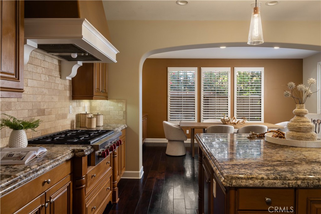 33 Jasper, Irvine CA 92618 - photo 9