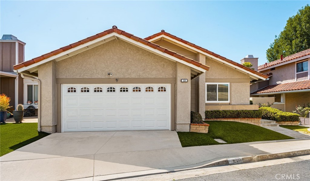 33 Richmond, Irvine CA 92620 - photo 1