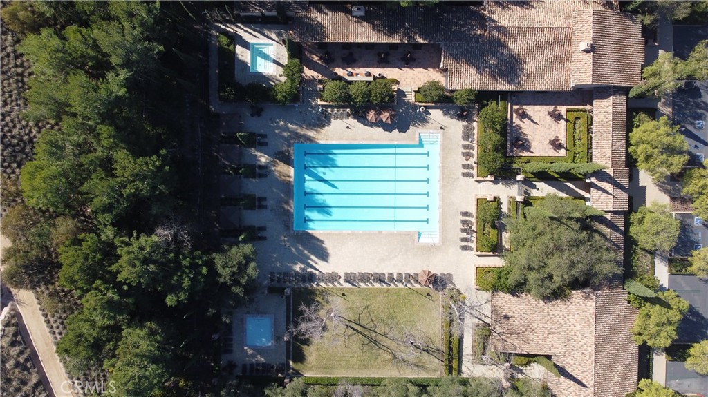 Community Main Pool - 33 ROSE TRELLIS, Irvine CA 92603 - photo 68