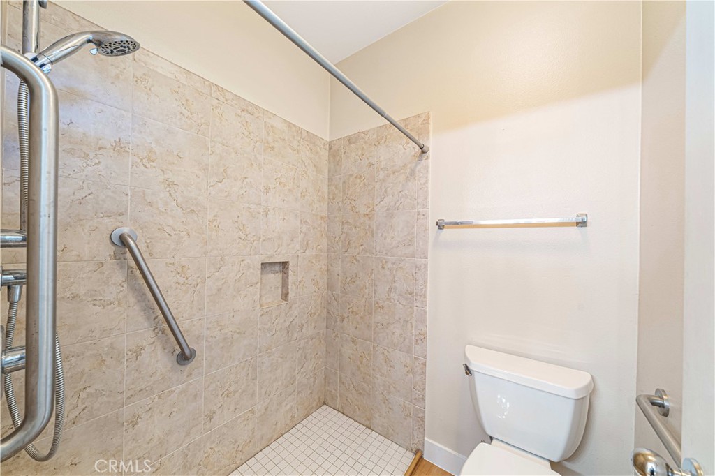 3301 Ladrillo Aisle, Irvine CA 92606 - photo 17