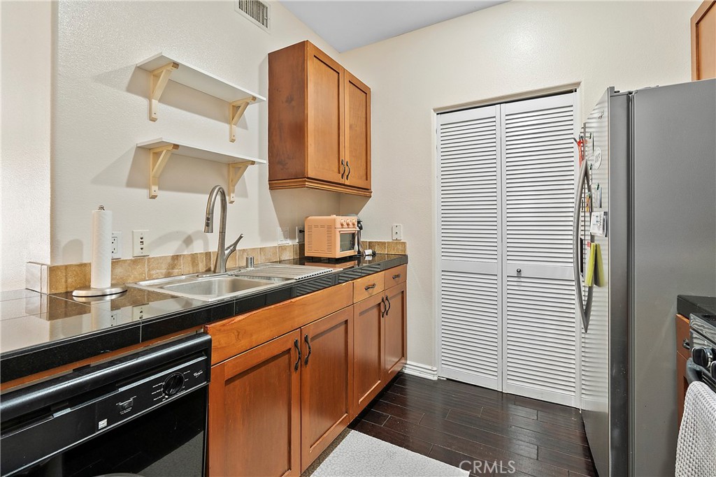 3338 Watermarke, Irvine CA 92612 - photo 10