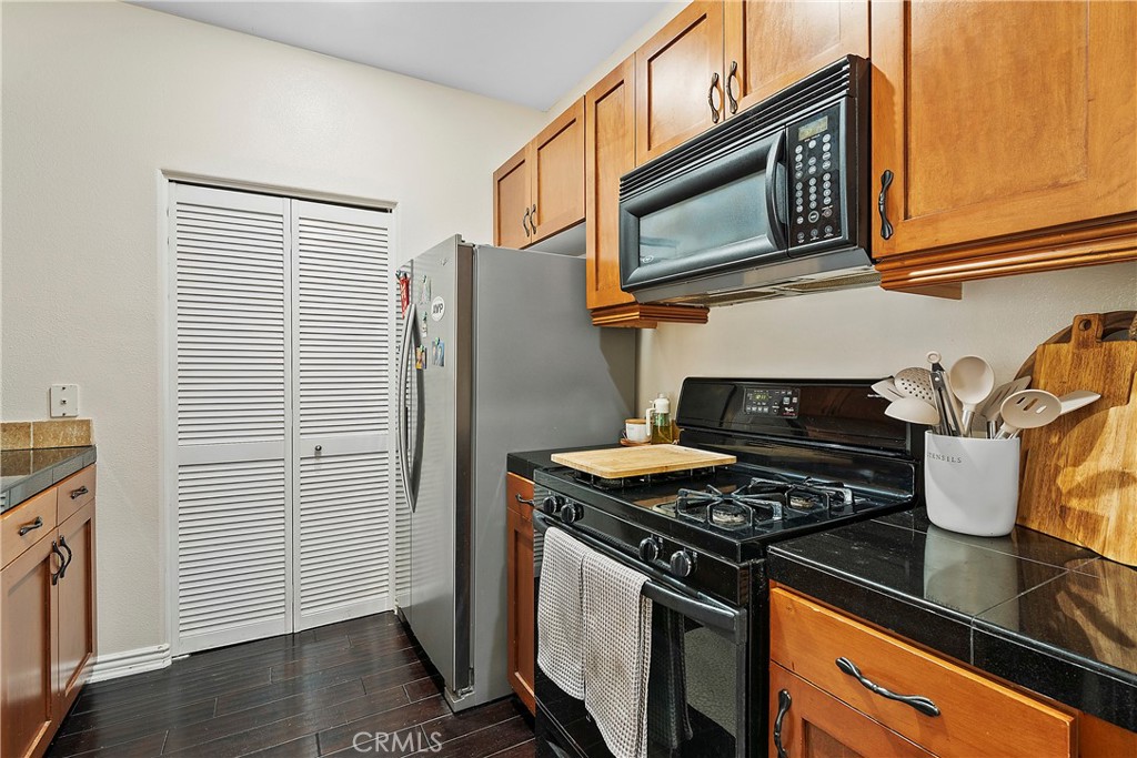 3338 Watermarke, Irvine CA 92612 - photo 11