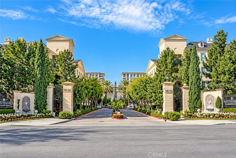 3352 Watermarke, Irvine