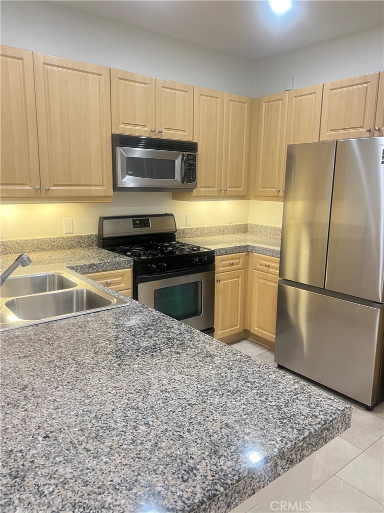 3352 Watermarke, Irvine CA 92612 - photo 9