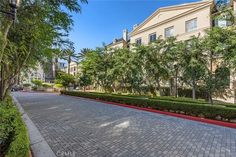 3373 Watermarke, Irvine, CA 92612