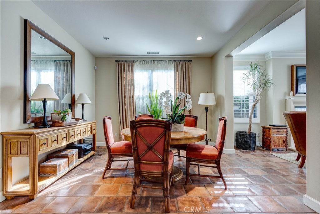 34 Great Lawn, Irvine CA 92620 - photo 4