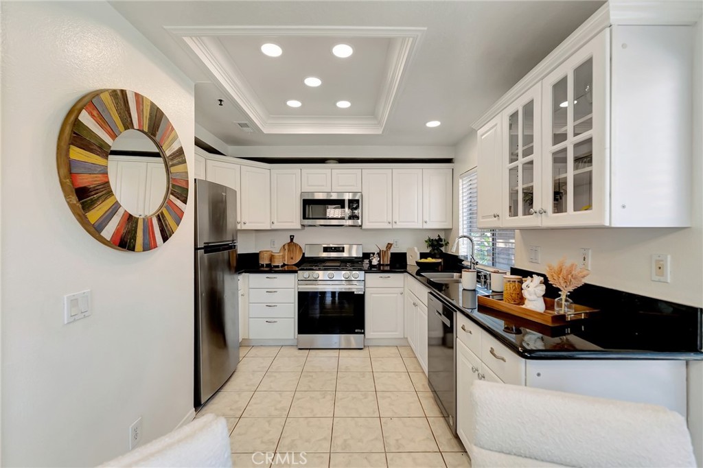 34 Magellan Aisle, Irvine CA 92620 - photo 9