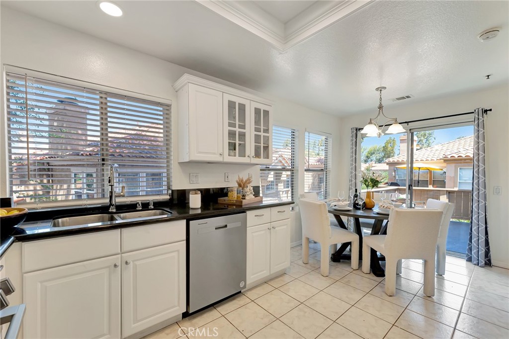 34 Magellan Aisle, Irvine CA 92620 - photo 10