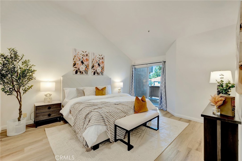 34 Magellan Aisle, Irvine CA 92620 - photo 16
