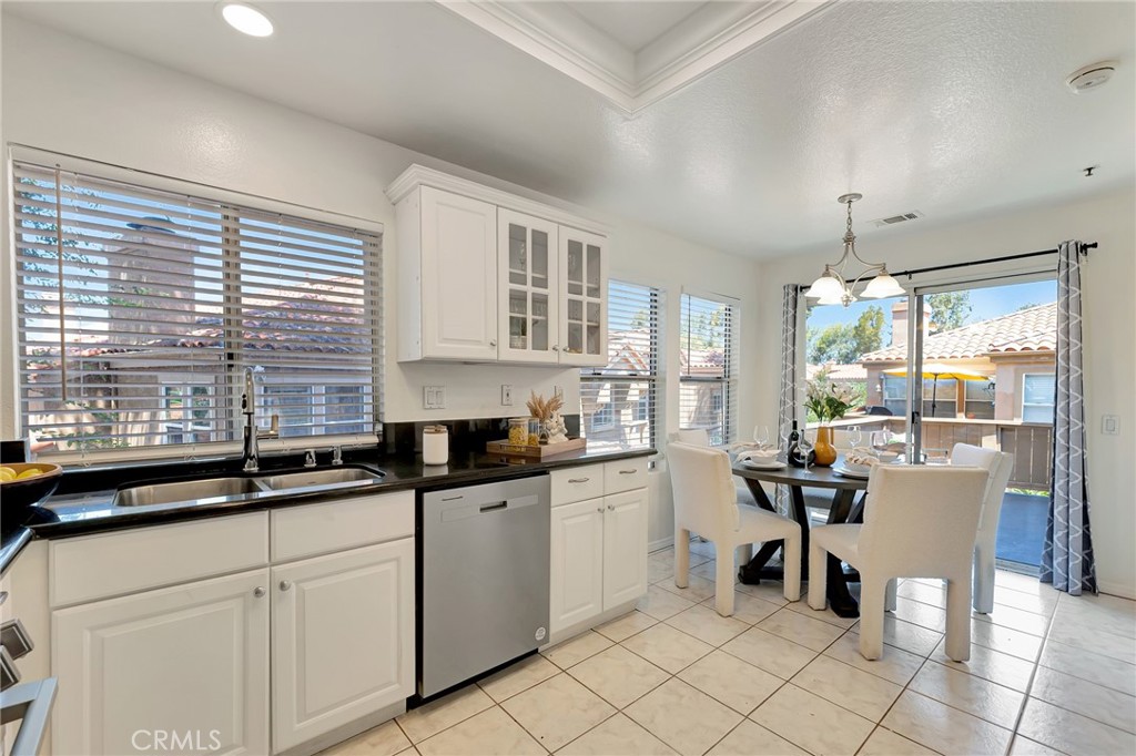 34 Magellan Aisle, Irvine CA 92620 - photo 10