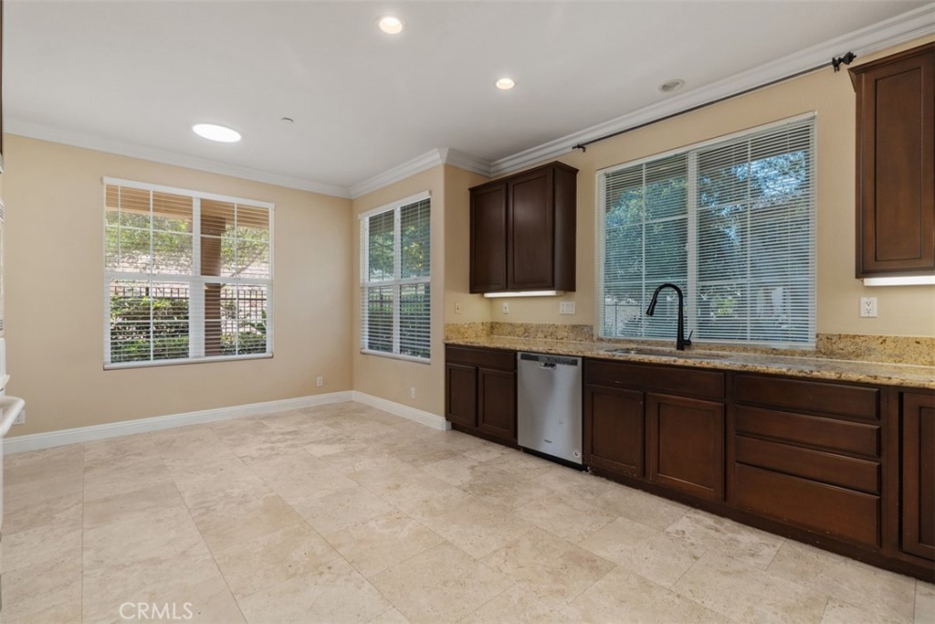 34 Paperwhite, Irvine CA 92603 - photo 8