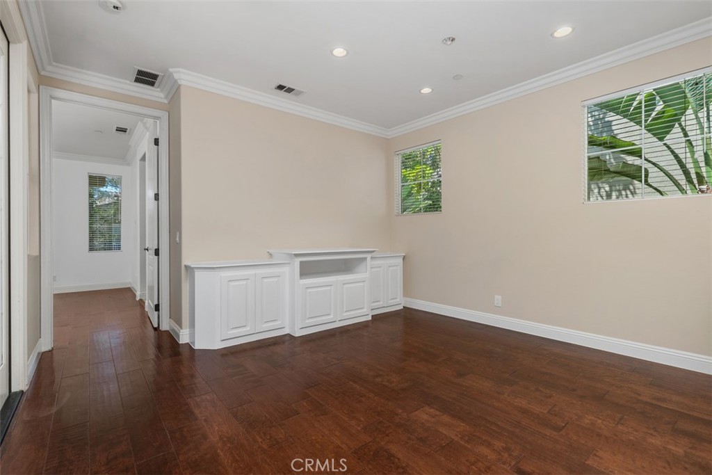 34 Paperwhite, Irvine CA 92603 - photo 20
