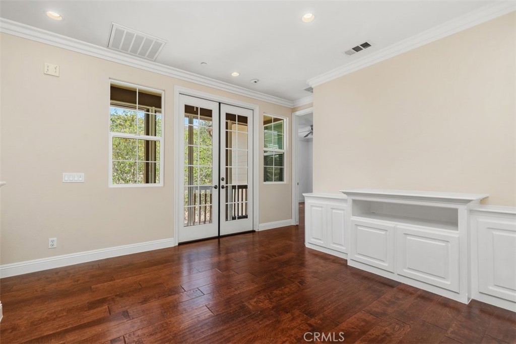 34 Paperwhite, Irvine CA 92603 - photo 21