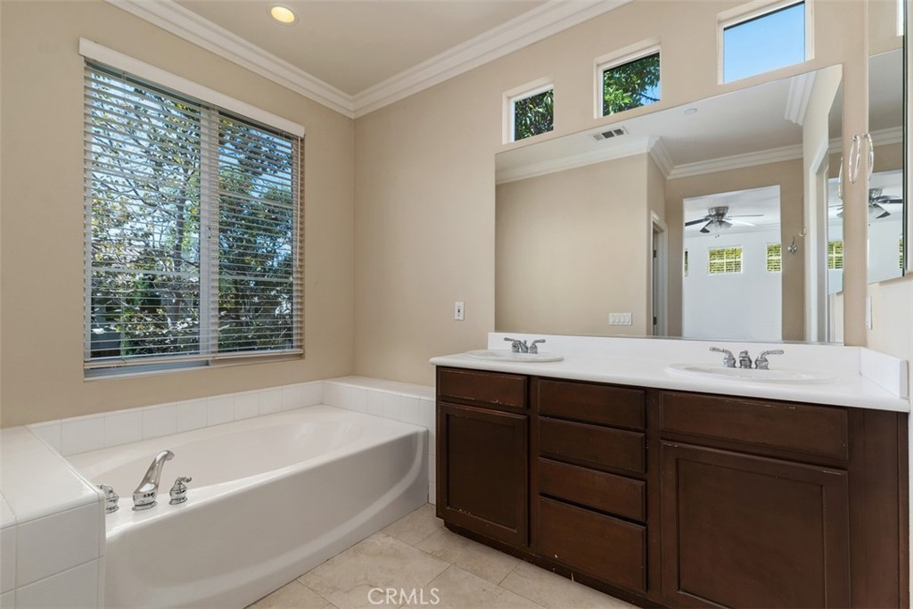 34 Paperwhite, Irvine CA 92603 - photo 26