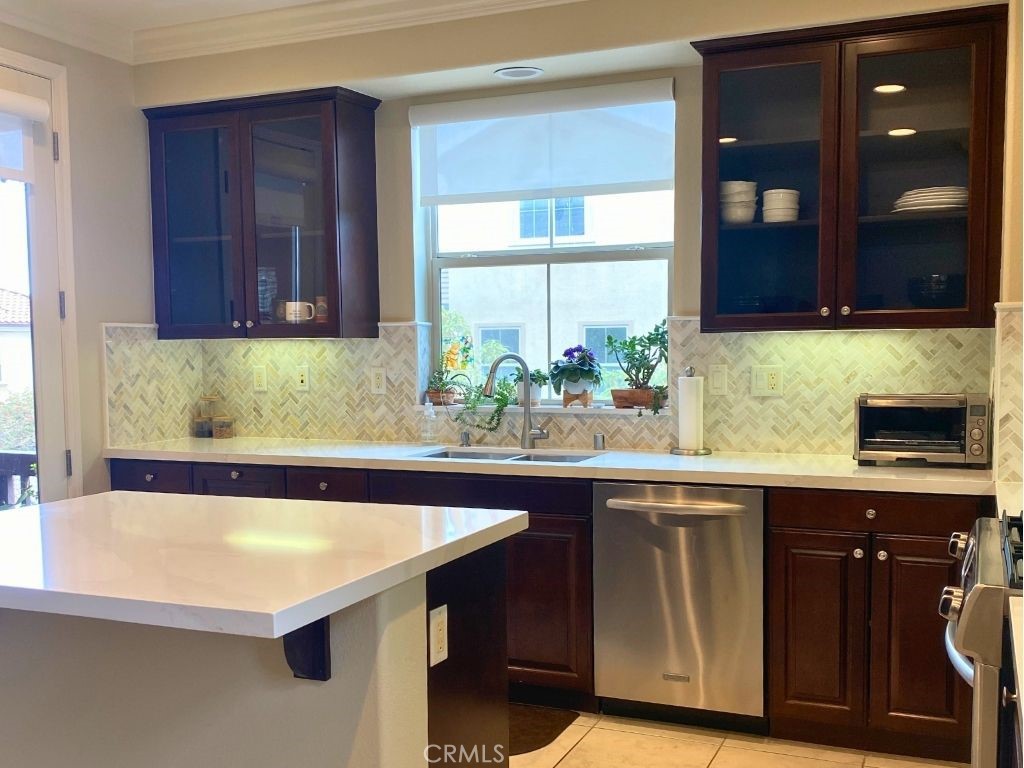 34 Pathway, Irvine CA 92618 - photo 4