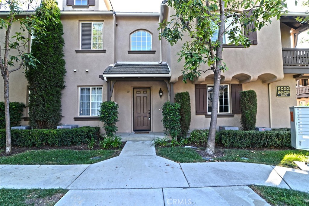 34 Taquitz, Irvine CA 92602 - photo 1