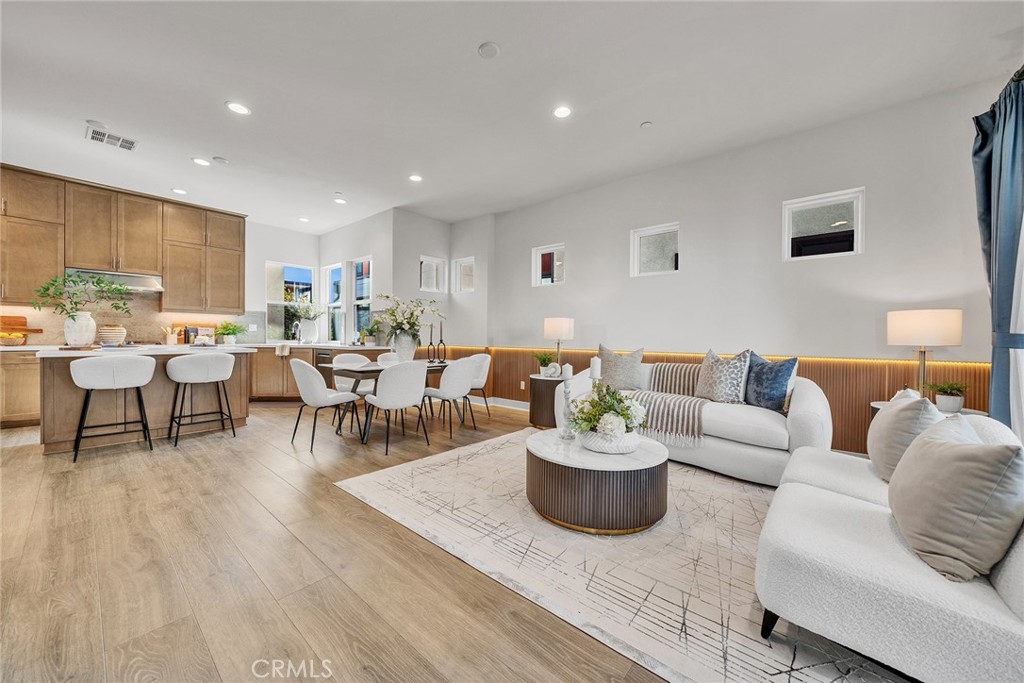 347 Novel, Irvine CA 92618 - photo 2
