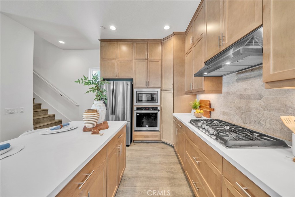 347 Novel, Irvine CA 92618 - photo 8