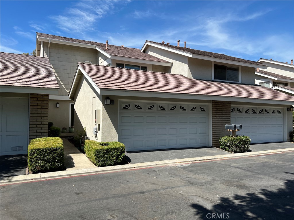 35 Eagle Point 8, Irvine CA 92604 - photo 1