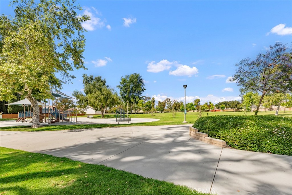 35 Lindberg, Irvine CA 92620 - photo 24