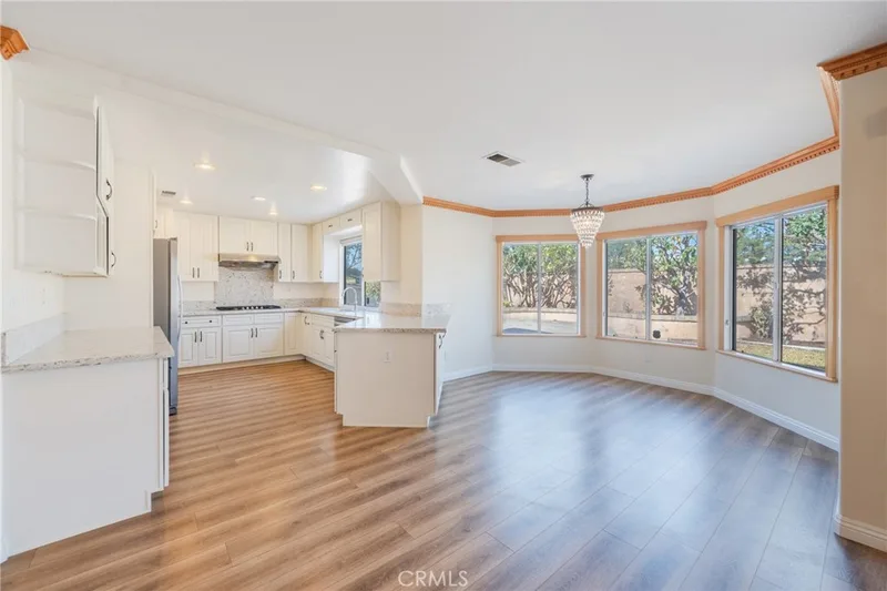35 Rhode, Irvine, CA 92606