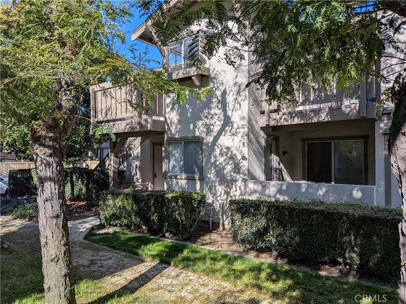 35 Rockwood, Irvine, CA 92614
