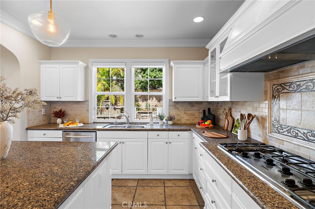 35 Stowe, Irvine CA 92620 - photo 17