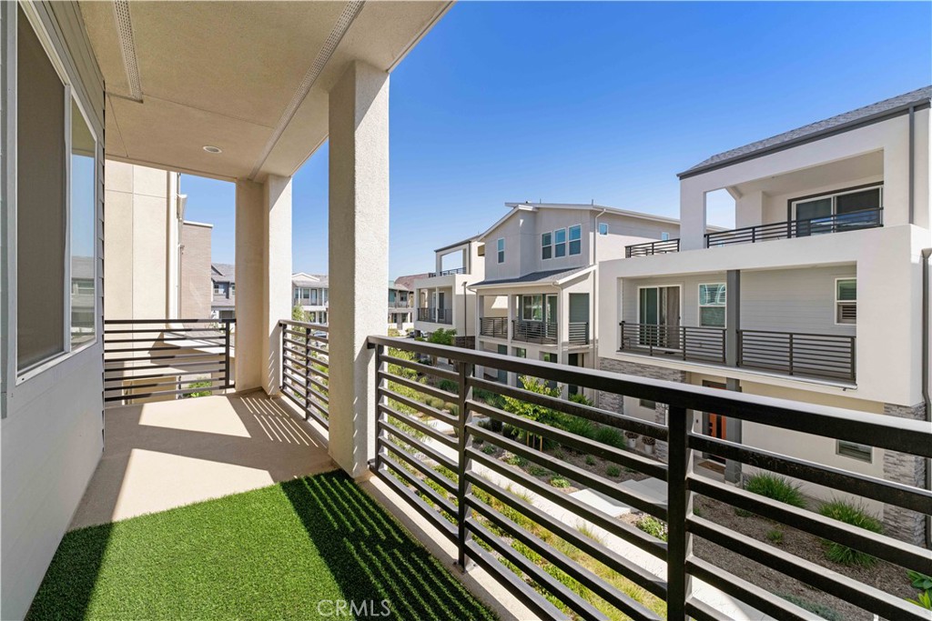 351 Baluster, Irvine CA 92618 - photo 18