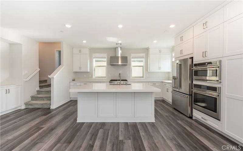 356 Chorus, Irvine, CA 92618