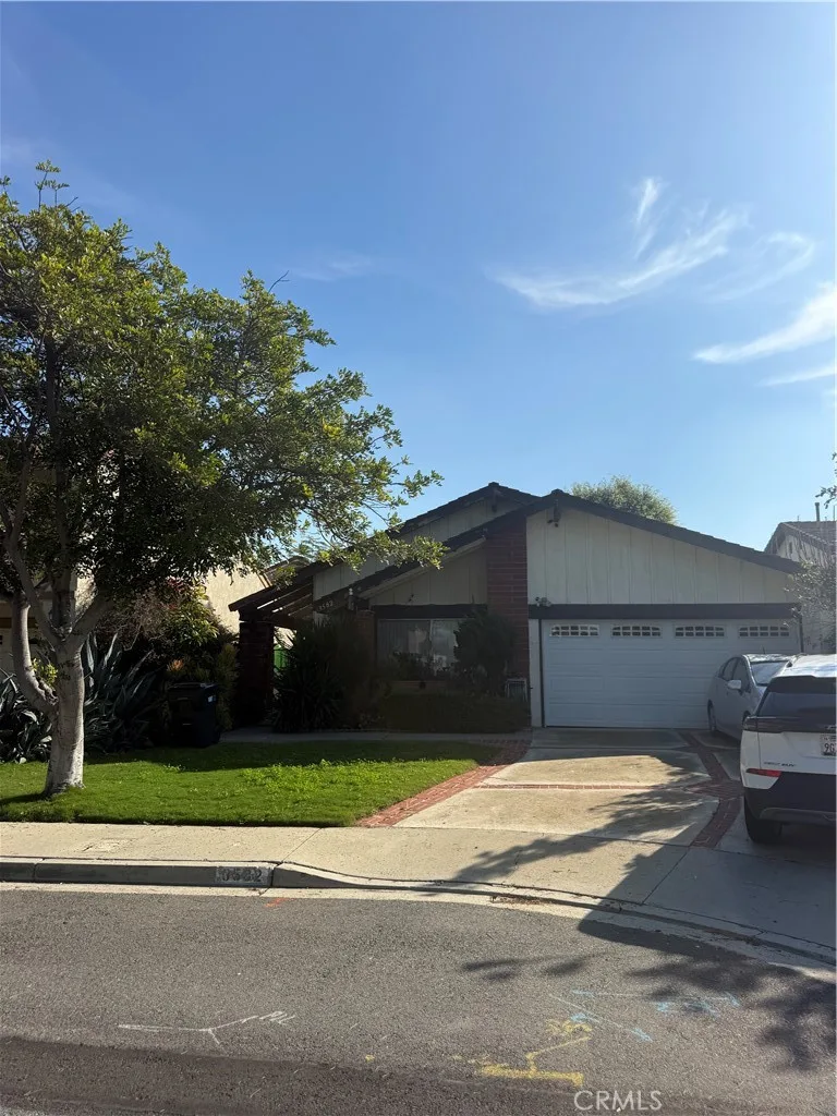 3582 Carmel, Irvine, CA 92606