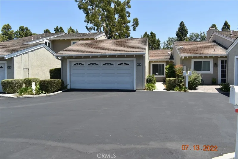36 Acorn, Irvine