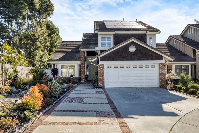 36 Bloomdale, Irvine, CA 92614
