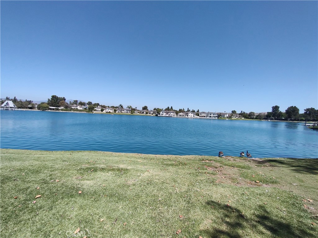 South Lake just a short walk away - 36 Woodleaf, Irvine CA 92614 - photo 37