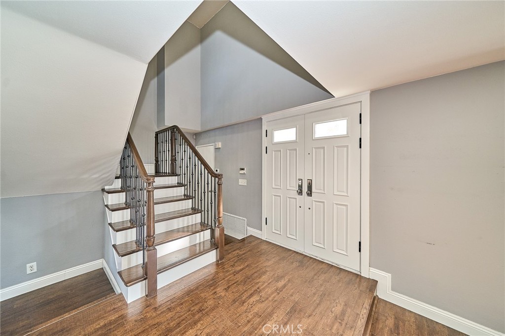 3631 Claremont, Irvine CA 92614 - photo 4