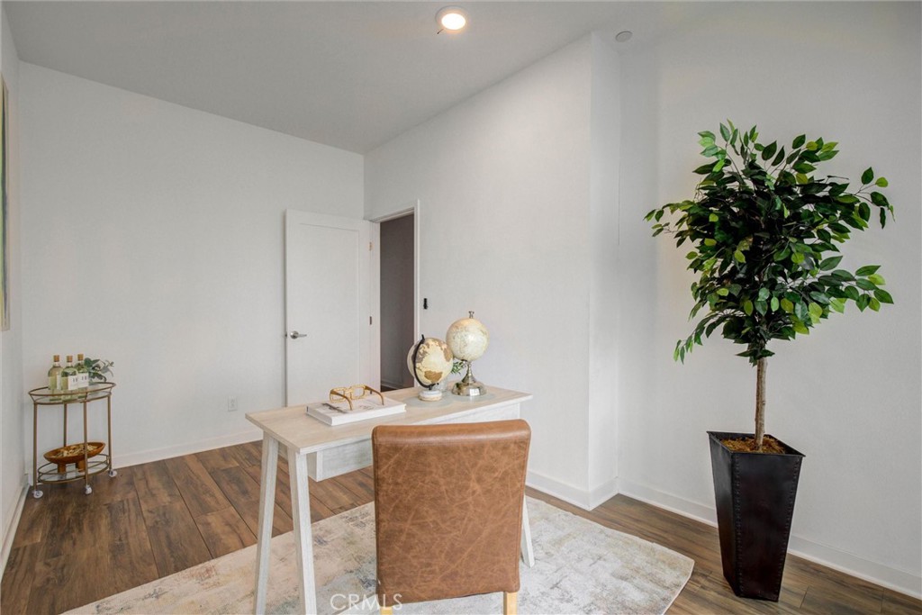 365 Placemark, Irvine CA 92614 - photo 4