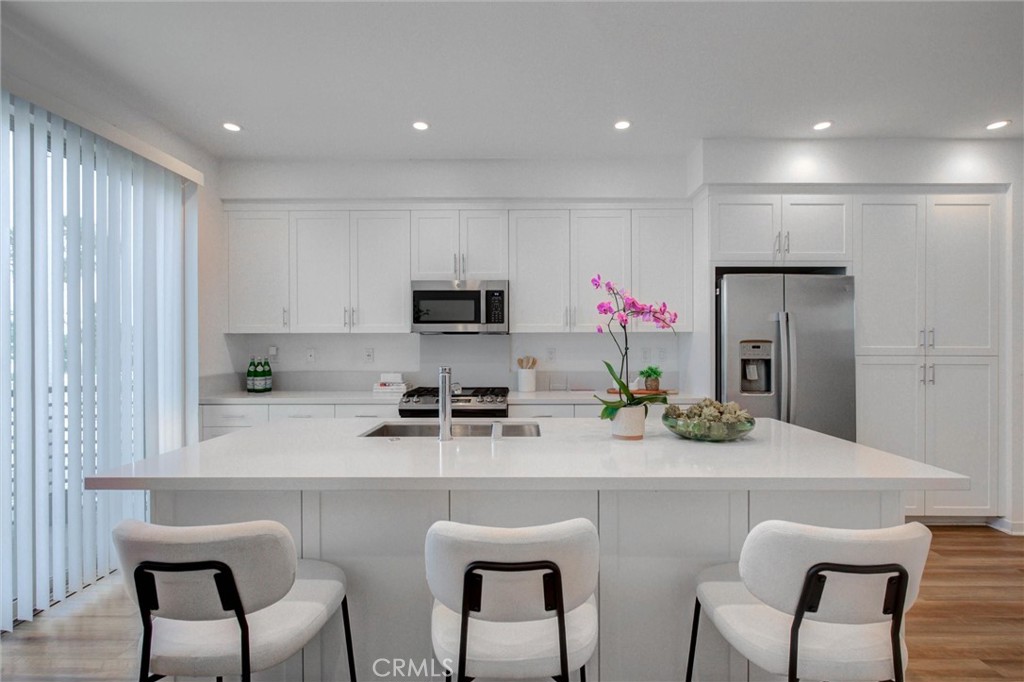 365 Placemark, Irvine CA 92614 - photo 15