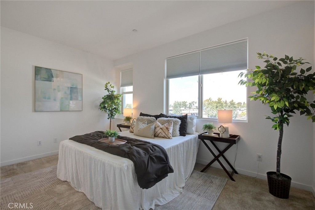 365 Placemark, Irvine CA 92614 - photo 19