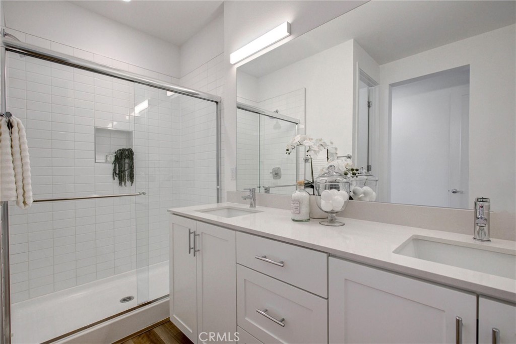 365 Placemark, Irvine CA 92614 - photo 22