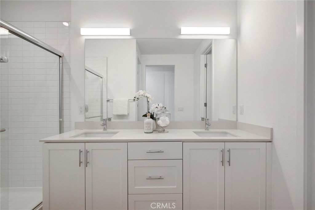 365 Placemark, Irvine CA 92614 - photo 23