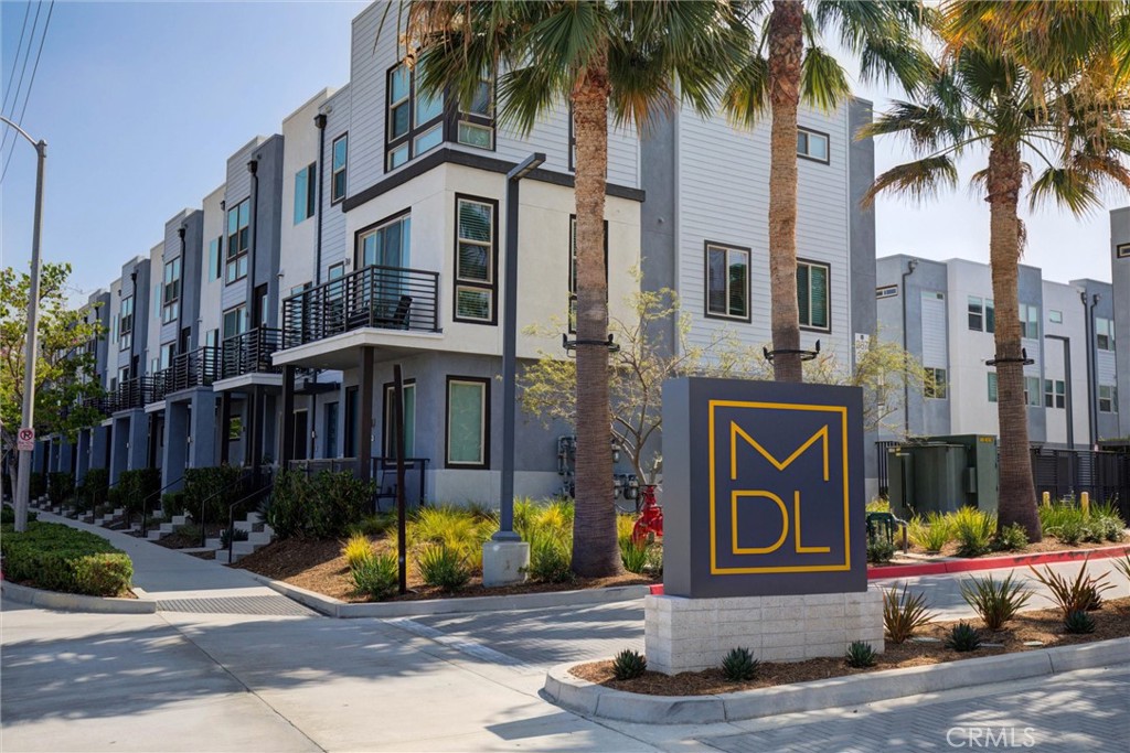 365 Placemark, Irvine CA 92614 - photo 43