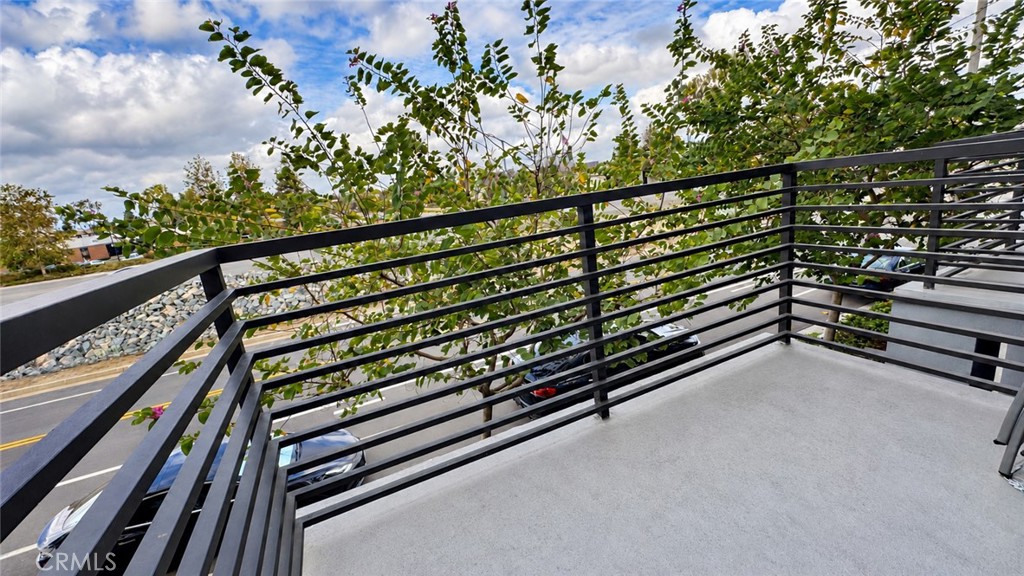 Large patio off kitchen area - 369 Placemark, Irvine CA 92614 - photo 16