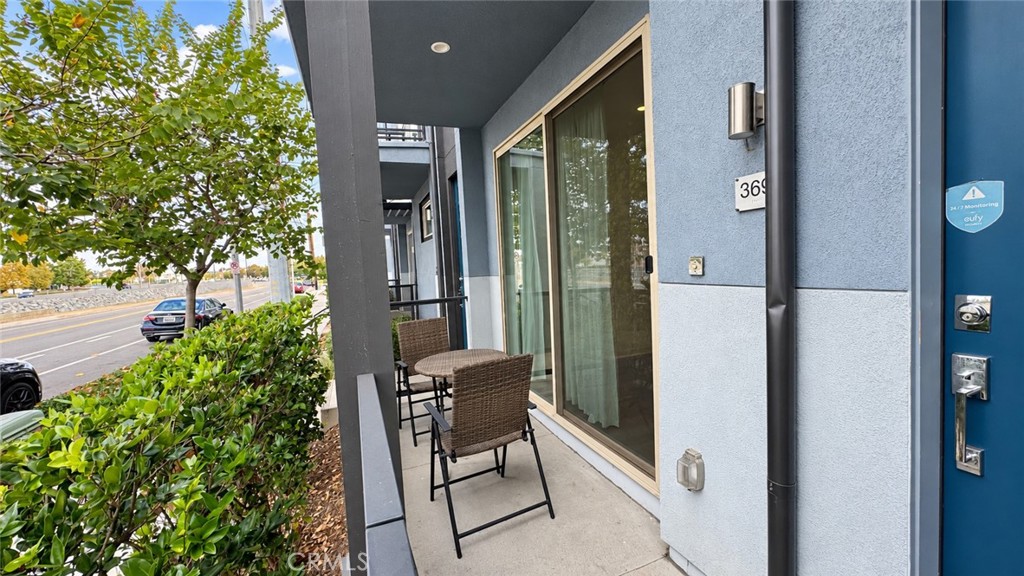 Private front patio - 369 Placemark, Irvine CA 92614 - photo 27