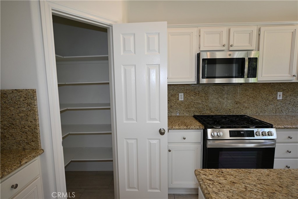 37 Amoret, Irvine CA 92602 - photo 7